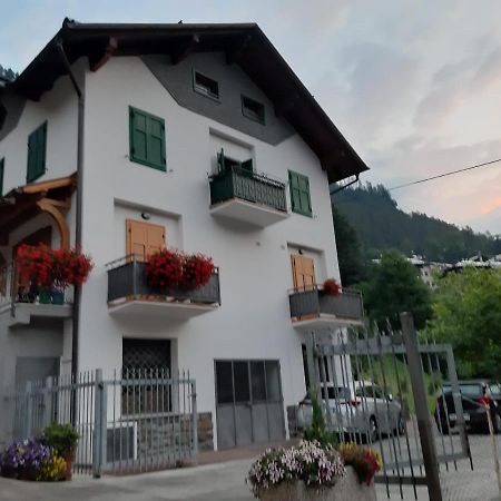Casa Stefani Διαμέρισμα Commezzadura Εξωτερικό φωτογραφία